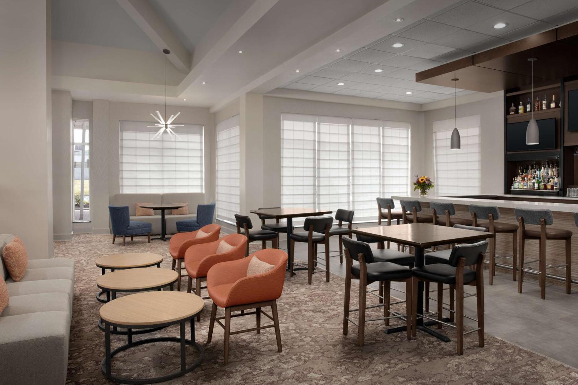 Hilton Garden Inn Philadelphia-Fort Washington Esterno foto
