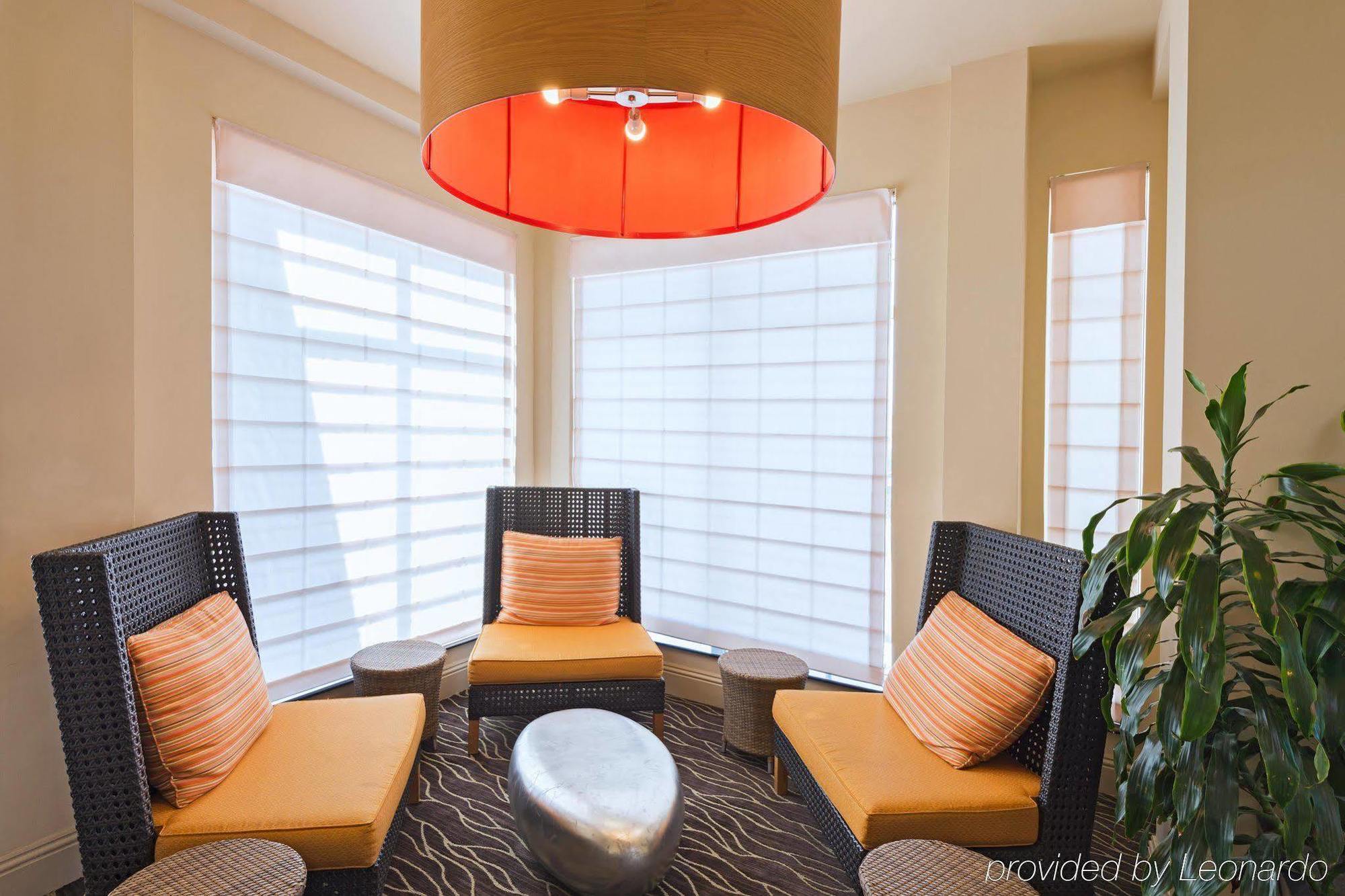 Hilton Garden Inn Philadelphia-Fort Washington Esterno foto