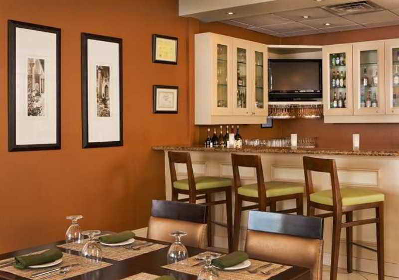 Hilton Garden Inn Philadelphia-Fort Washington Esterno foto